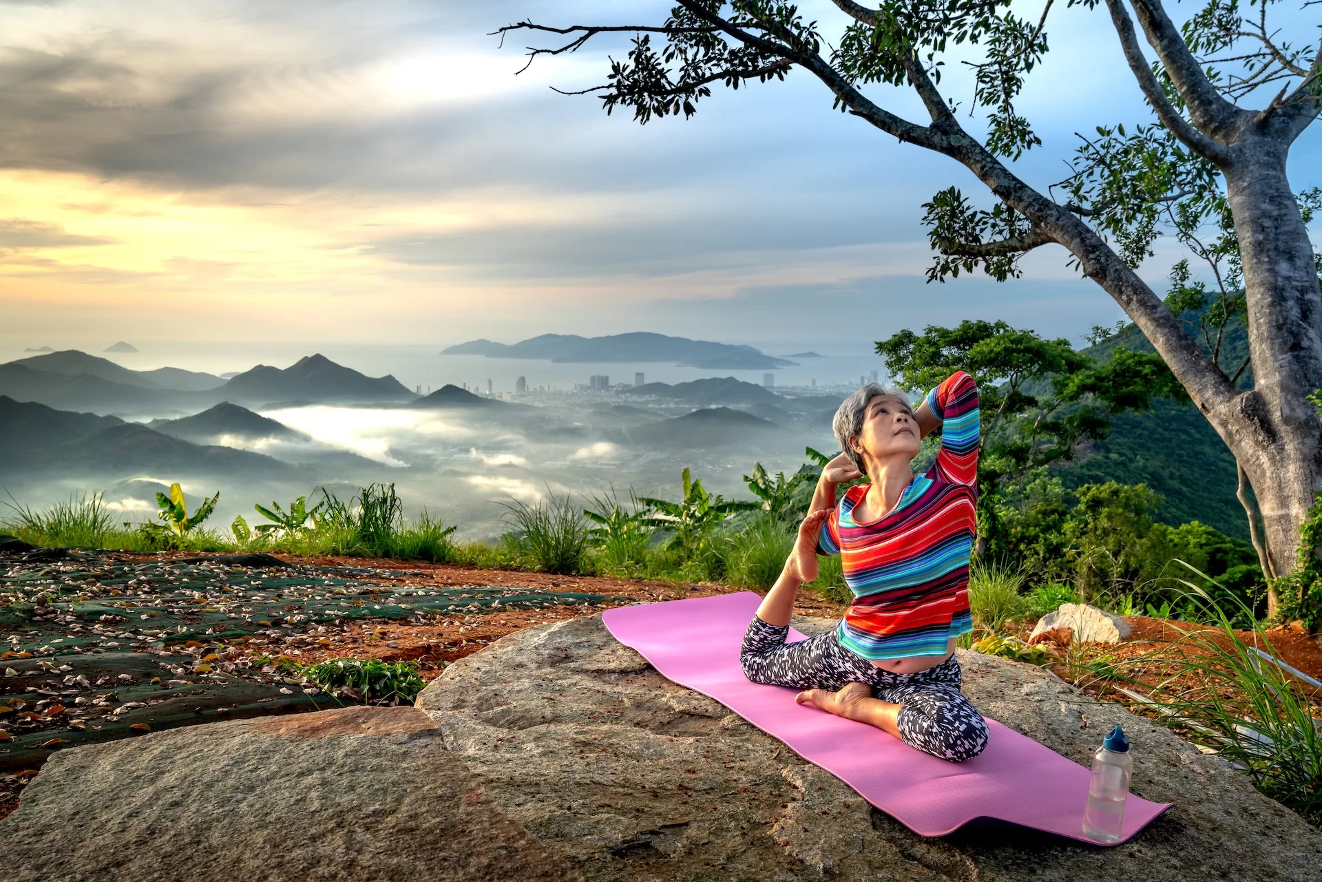 Photo by Quang Nguyen Vinh: Pigeon Pose